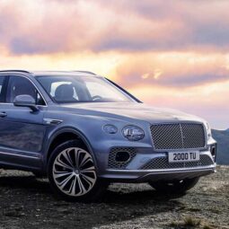 
										Bentley Flying Spur, Anniversary Edition lleno									